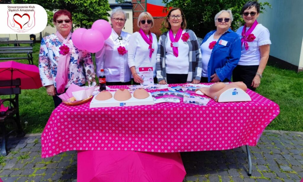 Stowarzyszenie Klub Śląskich Amazonek podczas akcji profilaktycznej.